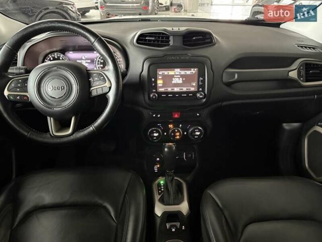 Белый Джип Ренегат, объемом двигателя 2.36 л и пробегом 76 тыс. км за 13800 $, фото 20 на Automoto.ua