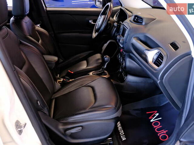 Білий Джип Ренегат, об'ємом двигуна 2.4 л та пробігом 131 тис. км за 13900 $, фото 54 на Automoto.ua