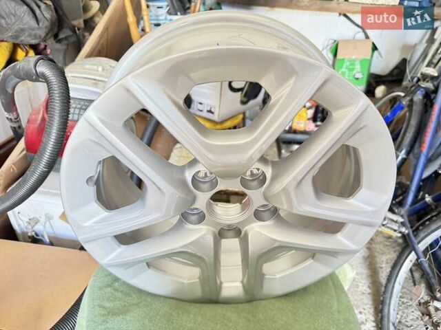 Белый Джип Ренегат, объемом двигателя 2.4 л и пробегом 86 тыс. км за 12792 $, фото 9 на Automoto.ua