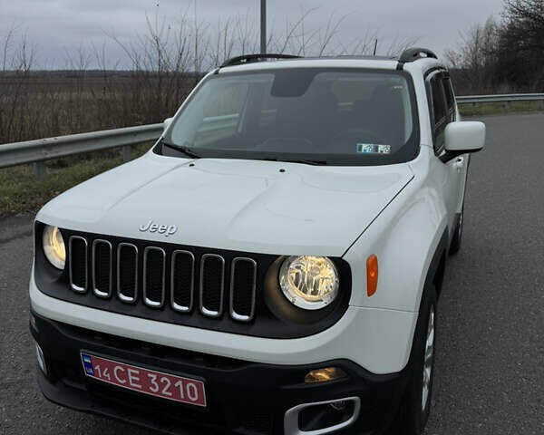 Белый Джип Ренегат, объемом двигателя 2.36 л и пробегом 112 тыс. км за 13500 $, фото 3 на Automoto.ua