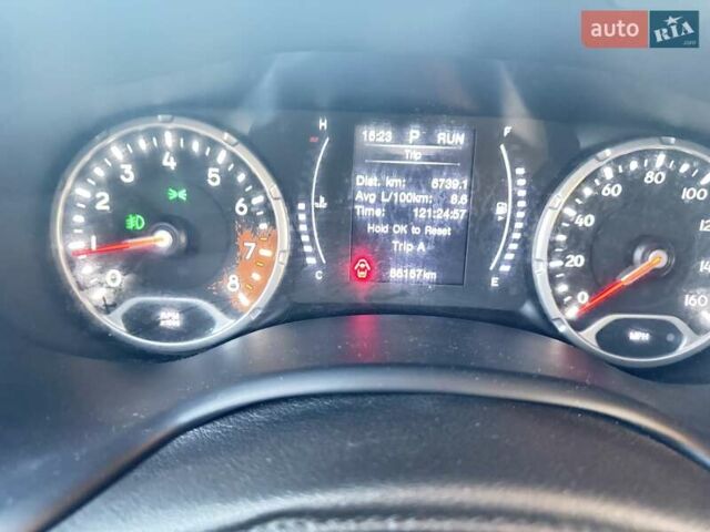 Белый Джип Ренегат, объемом двигателя 2.4 л и пробегом 86 тыс. км за 12792 $, фото 7 на Automoto.ua