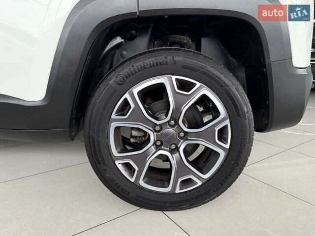 Белый Джип Ренегат, объемом двигателя 2.36 л и пробегом 76 тыс. км за 13800 $, фото 29 на Automoto.ua