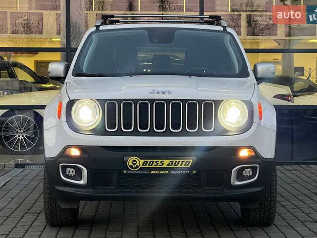 Білий Джип Ренегат, об'ємом двигуна 2.36 л та пробігом 41 тис. км за 16300 $, фото 1 на Automoto.ua