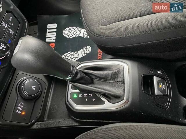 Белый Джип Ренегат, объемом двигателя 2.36 л и пробегом 122 тыс. км за 16200 $, фото 24 на Automoto.ua