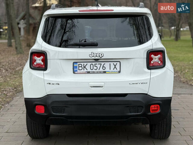 Білий Джип Ренегат, об'ємом двигуна 2.4 л та пробігом 150 тис. км за 11999 $, фото 16 на Automoto.ua