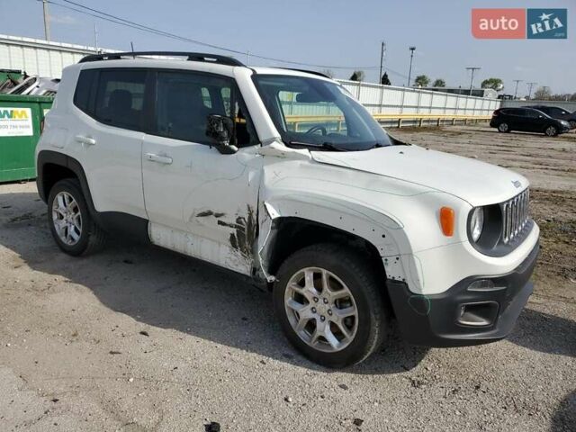 Білий Джип Ренегат, об'ємом двигуна 2.36 л та пробігом 75 тис. км за 3000 $, фото 3 на Automoto.ua