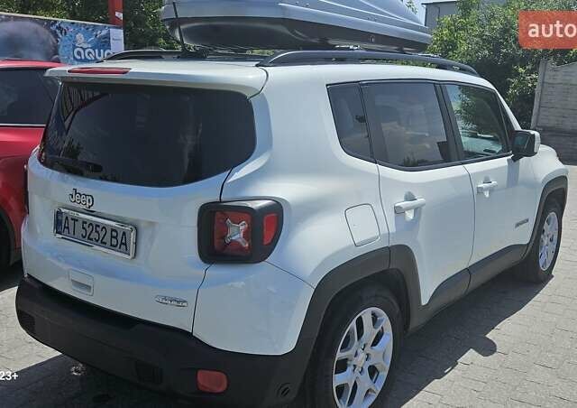 Білий Джип Ренегат, об'ємом двигуна 2.4 л та пробігом 250 тис. км за 12000 $, фото 8 на Automoto.ua