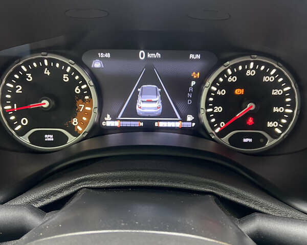 Белый Джип Ренегат, объемом двигателя 2.36 л и пробегом 40 тыс. км за 16000 $, фото 18 на Automoto.ua