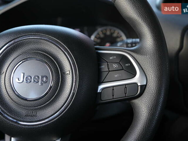 Джип Ренегат 2018 в Киеве на Automoto.ua Белый Джип Ренегат, объемом двигателя 2.36 л и пробегом 132 тыс. км за 13300 $, фото 24 на Automoto.ua