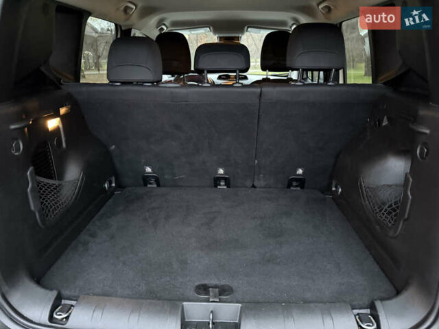 Білий Джип Ренегат, об'ємом двигуна 2.4 л та пробігом 150 тис. км за 11999 $, фото 49 на Automoto.ua