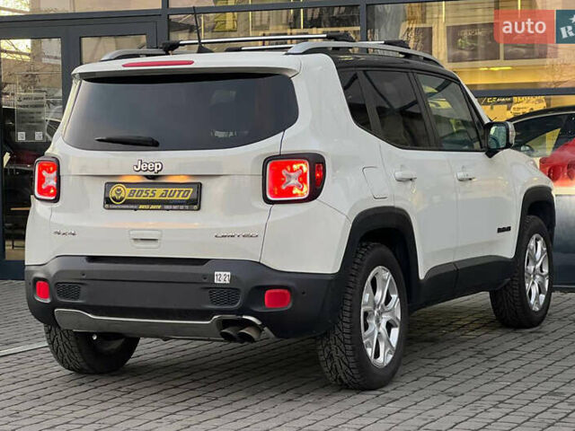 Білий Джип Ренегат, об'ємом двигуна 2.36 л та пробігом 41 тис. км за 16300 $, фото 6 на Automoto.ua