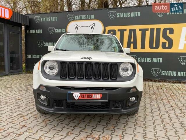 Белый Джип Ренегат, объемом двигателя 2.36 л и пробегом 122 тыс. км за 16200 $, фото 1 на Automoto.ua