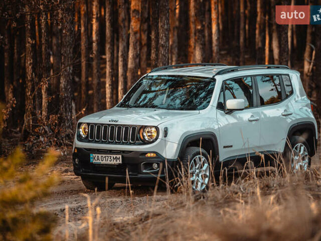 Белый Джип Ренегат, объемом двигателя 2.36 л и пробегом 141 тыс. км за 14200 $, фото 11 на Automoto.ua