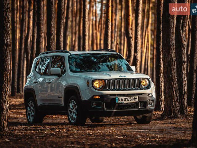 Белый Джип Ренегат, объемом двигателя 2.36 л и пробегом 141 тыс. км за 14200 $, фото 9 на Automoto.ua