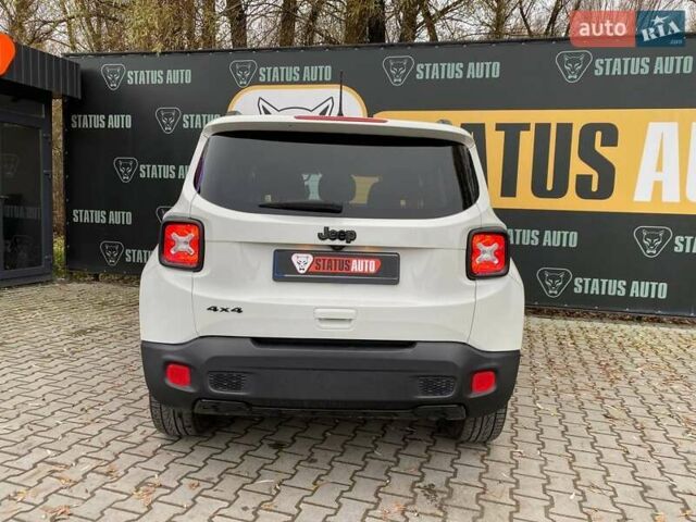 Белый Джип Ренегат, объемом двигателя 2.36 л и пробегом 122 тыс. км за 16200 $, фото 6 на Automoto.ua