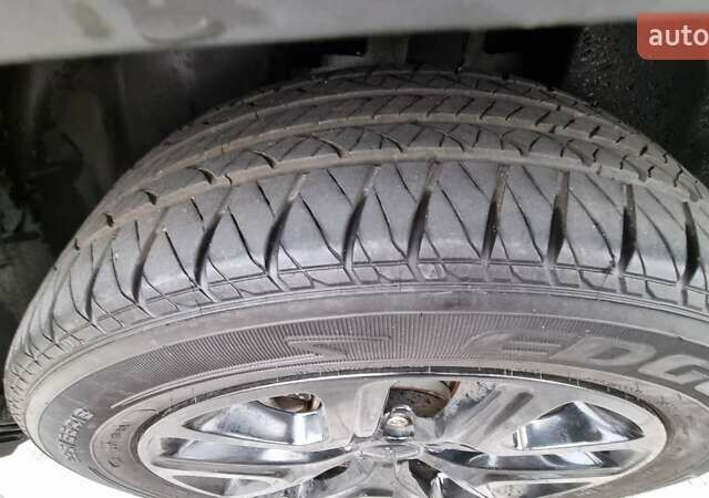 Білий Джип Ренегат, об'ємом двигуна 2.4 л та пробігом 79 тис. км за 14800 $, фото 17 на Automoto.ua