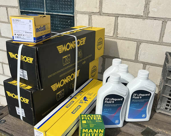 Білий Джип Ренегат, об'ємом двигуна 2.4 л та пробігом 188 тис. км за 13500 $, фото 13 на Automoto.ua