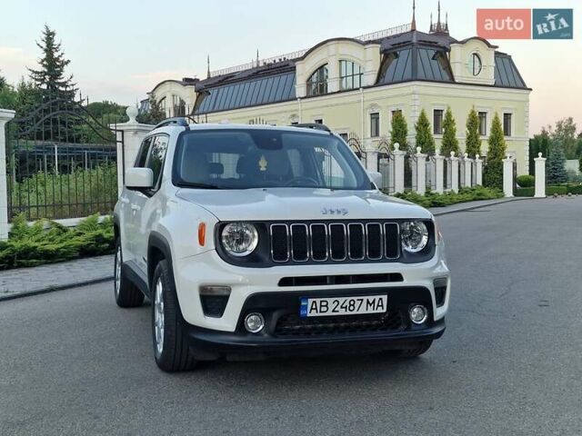 Белый Джип Ренегат, объемом двигателя 2.4 л и пробегом 160 тыс. км за 10900 $, фото 3 на Automoto.ua