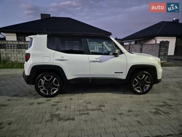Белый Джип Ренегат, объемом двигателя 1.33 л и пробегом 50 тыс. км за 15500 $, фото 7 на Automoto.ua
