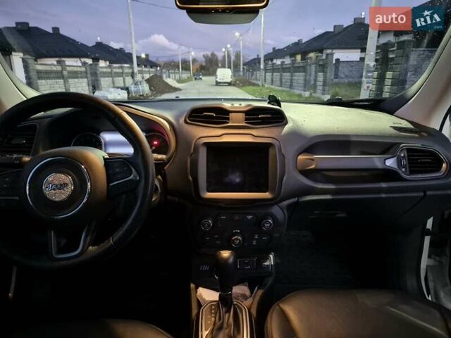 Белый Джип Ренегат, объемом двигателя 1.33 л и пробегом 50 тыс. км за 15500 $, фото 13 на Automoto.ua