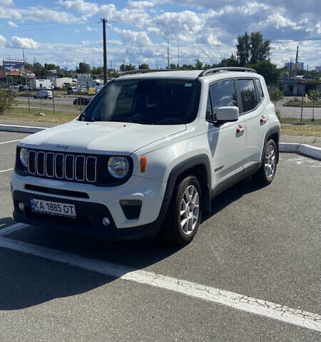 Белый Джип Ренегат, объемом двигателя 2.36 л и пробегом 151 тыс. км за 14300 $, фото 2 на Automoto.ua