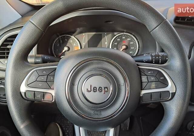 Білий Джип Ренегат, об'ємом двигуна 2.4 л та пробігом 133 тис. км за 12758 $, фото 11 на Automoto.ua