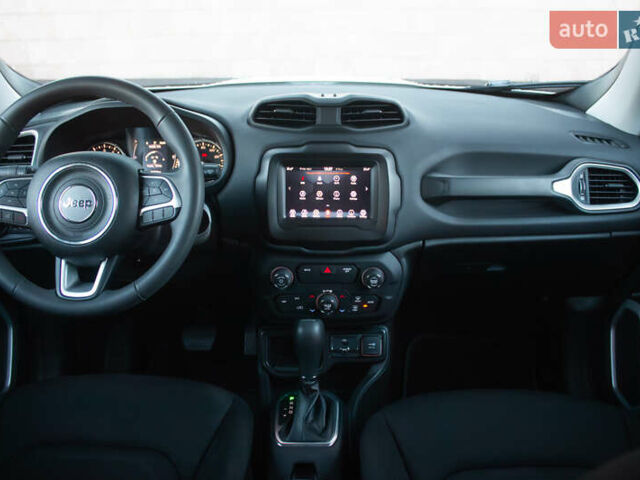 Белый Джип Ренегат, объемом двигателя 0 л и пробегом 95 тыс. км за 15800 $, фото 13 на Automoto.ua