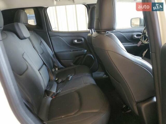 Джип Ренегат 2020 в Кропивницком (Кировограде) на Automoto.ua Белый Джип Ренегат, объемом двигателя 1.33 л и пробегом 113 тыс. км за 2300 $, фото 10 на Automoto.ua