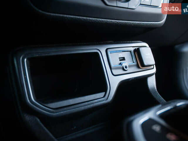 Белый Джип Ренегат, объемом двигателя 0 л и пробегом 95 тыс. км за 15800 $, фото 21 на Automoto.ua