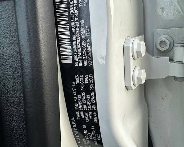 Белый Джип Ренегат, объемом двигателя 2.36 л и пробегом 61 тыс. км за 15400 $, фото 52 на Automoto.ua