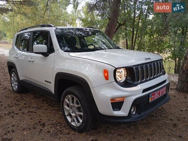 Белый Джип Ренегат, объемом двигателя 2.4 л и пробегом 40 тыс. км за 14299 $, фото 9 на Automoto.ua