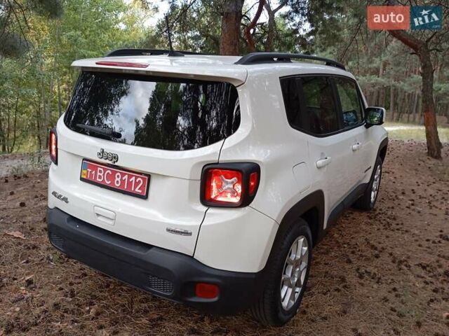 Белый Джип Ренегат, объемом двигателя 2.4 л и пробегом 40 тыс. км за 14299 $, фото 2 на Automoto.ua