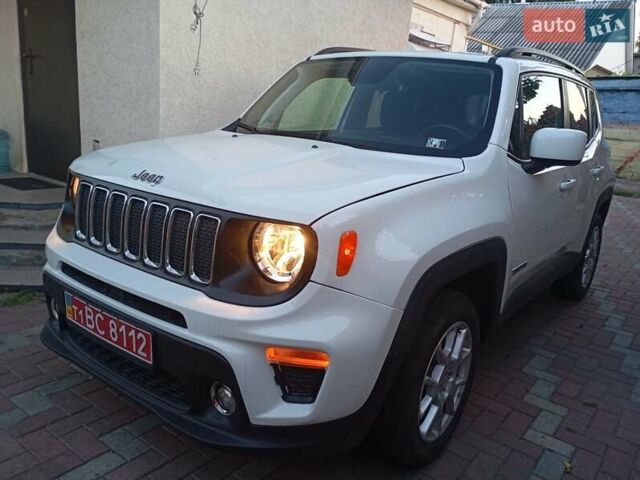 Белый Джип Ренегат, объемом двигателя 2.4 л и пробегом 40 тыс. км за 14299 $, фото 29 на Automoto.ua