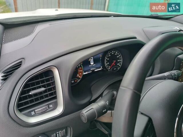 Білий Джип Ренегат, об'ємом двигуна 2.4 л та пробігом 89 тис. км за 14600 $, фото 3 на Automoto.ua