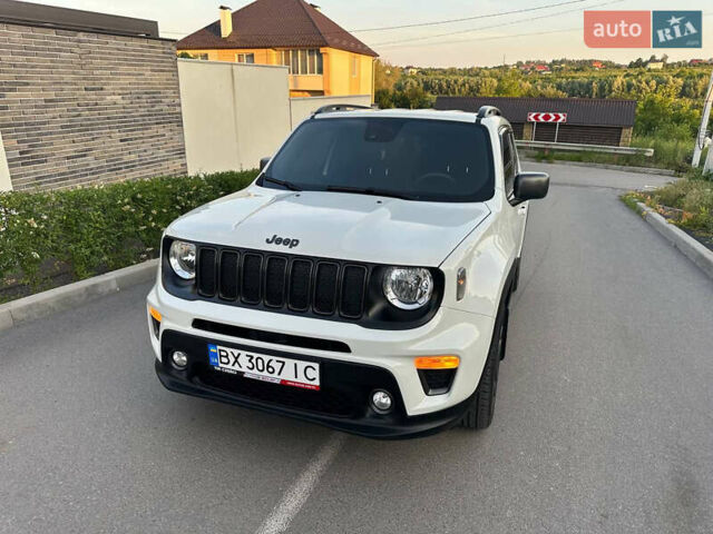 Белый Джип Ренегат, объемом двигателя 2.36 л и пробегом 61 тыс. км за 15400 $, фото 22 на Automoto.ua