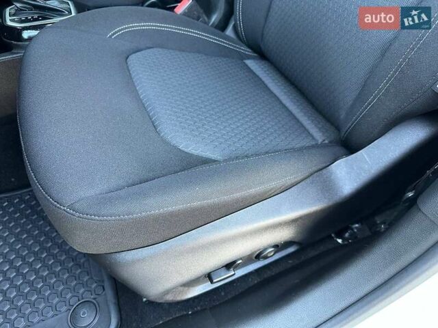 Белый Джип Ренегат, объемом двигателя 2.4 л и пробегом 92 тыс. км за 13999 $, фото 81 на Automoto.ua