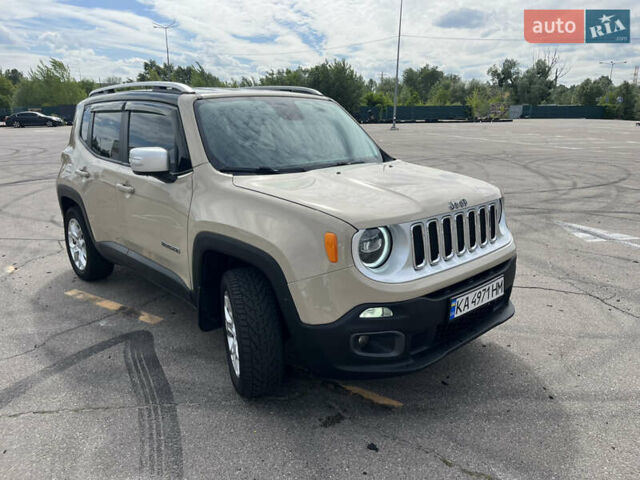 Бежевый Джип Ренегат, объемом двигателя 2.36 л и пробегом 181 тыс. км за 10999 $, фото 1 на Automoto.ua