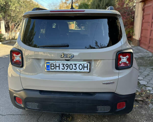 Бежевий Джип Ренегат, об'ємом двигуна 2.4 л та пробігом 83 тис. км за 12450 $, фото 7 на Automoto.ua