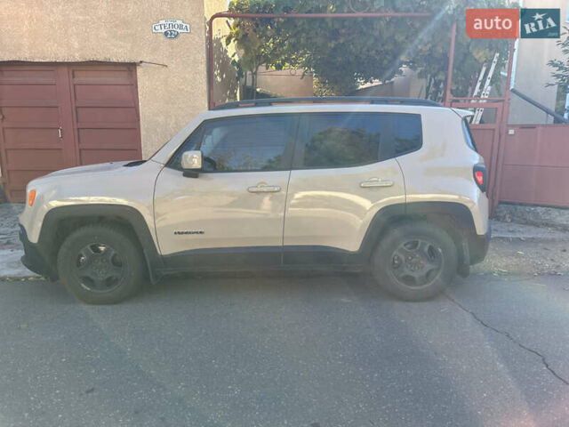 Бежевий Джип Ренегат, об'ємом двигуна 2.4 л та пробігом 83 тис. км за 12450 $, фото 2 на Automoto.ua