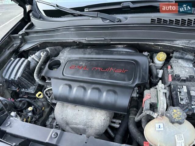 Черный Джип Ренегат, объемом двигателя 2.36 л и пробегом 172 тыс. км за 13331 $, фото 11 на Automoto.ua