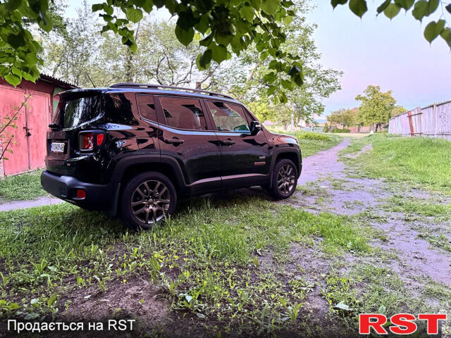 Черный Джип Ренегат, объемом двигателя 2.4 л и пробегом 120 тыс. км за 13500 $, фото 3 на Automoto.ua