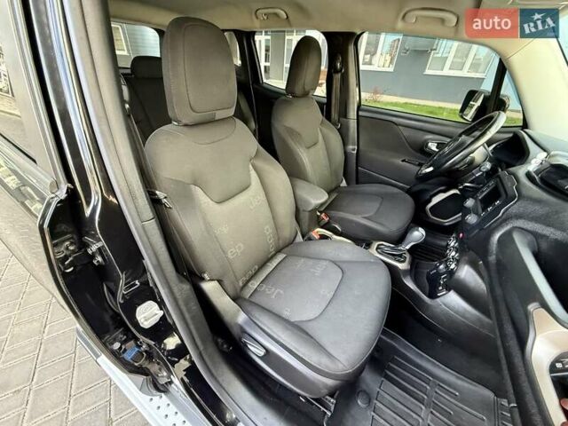 Джип Ренегат 2015 в Одессе на Automoto.ua Черный Джип Ренегат, объемом двигателя 2.36 л и пробегом 160 тыс. км за 11800 $, фото 41 на Automoto.ua