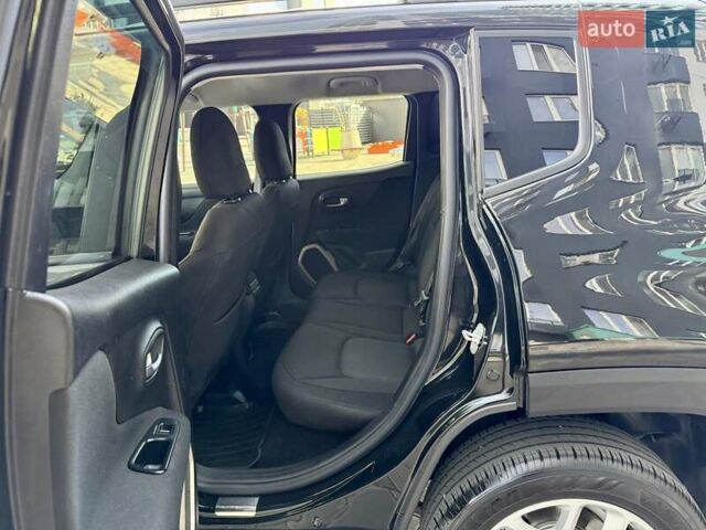 Джип Ренегат 2015 в Одессе на Automoto.ua Черный Джип Ренегат, объемом двигателя 2.36 л и пробегом 160 тыс. км за 11800 $, фото 64 на Automoto.ua