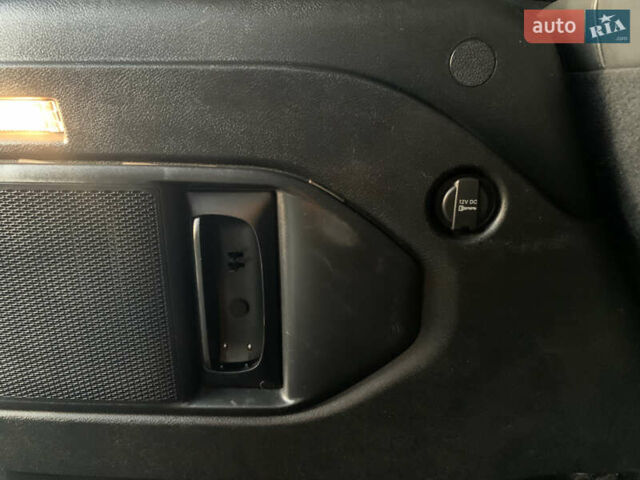 Черный Джип Ренегат, объемом двигателя 2.36 л и пробегом 212 тыс. км за 12000 $, фото 42 на Automoto.ua