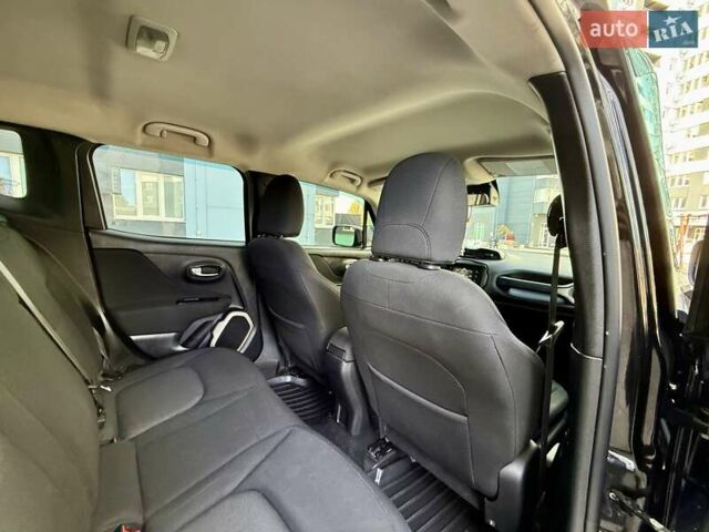 Джип Ренегат 2015 в Одессе на Automoto.ua Черный Джип Ренегат, объемом двигателя 2.36 л и пробегом 160 тыс. км за 11800 $, фото 57 на Automoto.ua