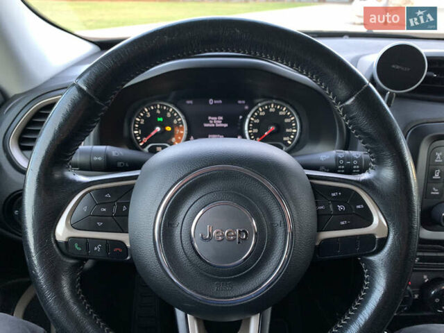 Черный Джип Ренегат, объемом двигателя 2.36 л и пробегом 212 тыс. км за 12000 $, фото 26 на Automoto.ua