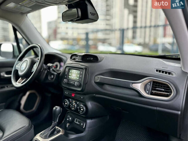 Джип Ренегат 2015 у Києві на Automoto.ua Чорний Джип Ренегат, об'ємом двигуна 2.4 л та пробігом 96 тис. км за 12600 $, фото 38 на Automoto.ua