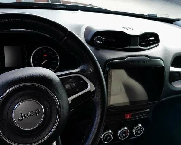 Чорний Джип Ренегат, об'ємом двигуна 2.4 л та пробігом 123 тис. км за 12500 $, фото 9 на Automoto.ua