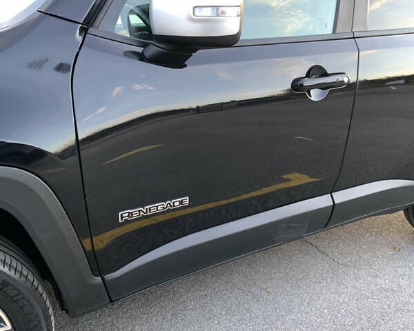 Черный Джип Ренегат, объемом двигателя 2.36 л и пробегом 212 тыс. км за 12000 $, фото 12 на Automoto.ua