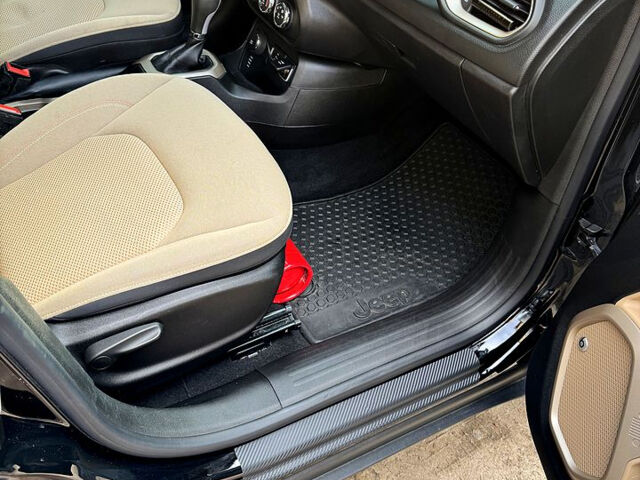 Черный Джип Ренегат, объемом двигателя 2.4 л и пробегом 120 тыс. км за 13500 $, фото 7 на Automoto.ua